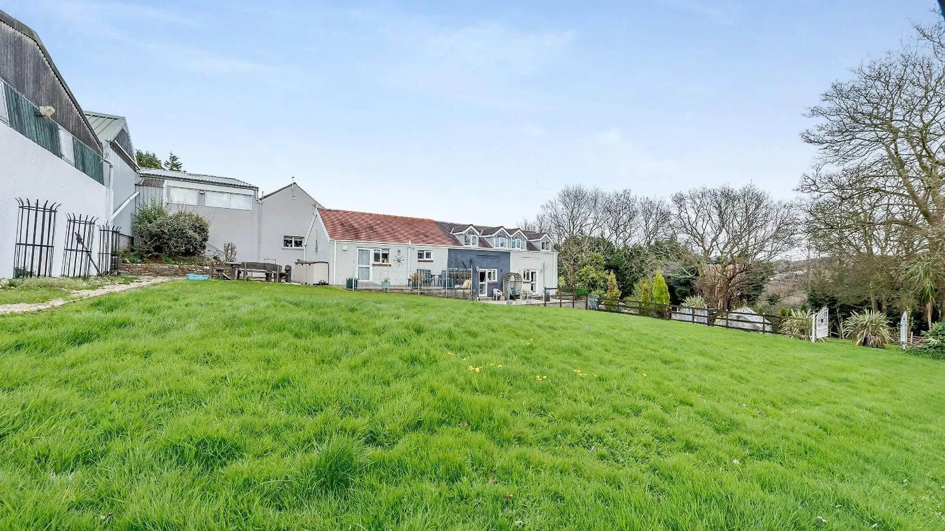 Ty Cae Mawr - Oad Villa Gowerton